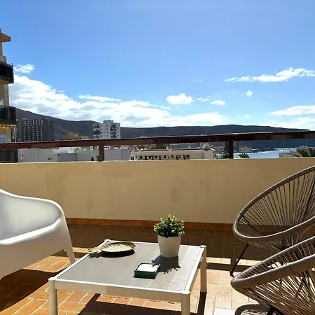 Seaview - Cristianos Apartament